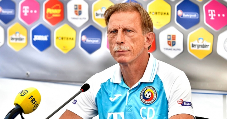 Christoph Daum își întrerupe mandatul de selecționer al echipei naționale a României