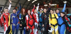 Un nou record pentru România la parașutism realizat exclusiv de o echipă feminină